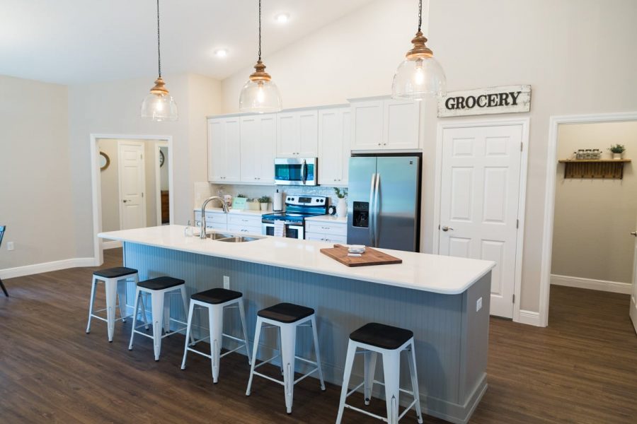 Curington Homes - Ocala Florida Home Builder - Sebastian Model Summerset Estates - Kitchen - Living Room